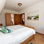 Haus Luv und Lee Appartement LEE04